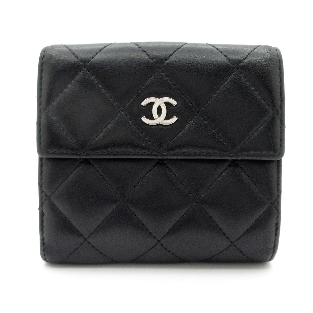 Chanel Matelasse Double-hook Wallet